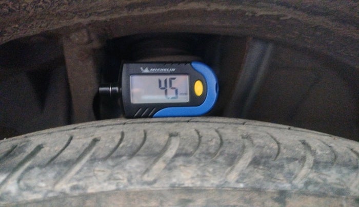 2021 Nissan MAGNITE XV MT, Petrol, Manual, 58,000 km, tyre