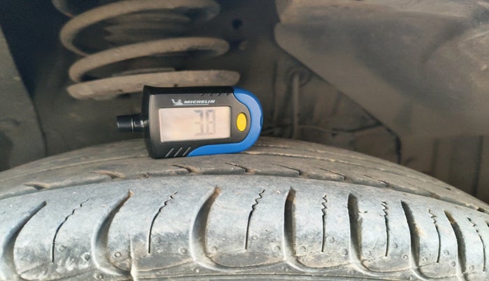 2019 Maruti Vitara Brezza VDI, Diesel, Manual, 85,960 km, tyre