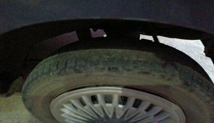 2010 Hyundai Santro Xing GLS, Petrol, Manual, 93,869 km, tyre