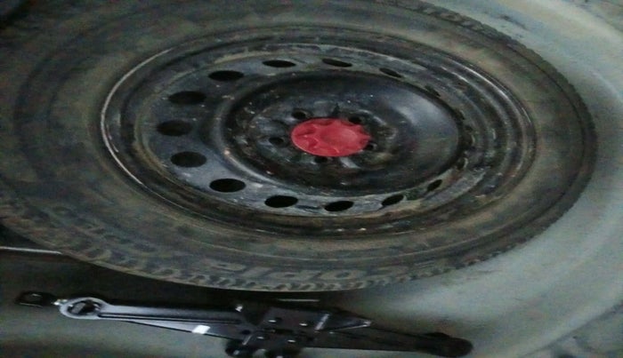 2012 Toyota Corolla Altis J DIESEL, Diesel, Manual, 89,495 km, tyre