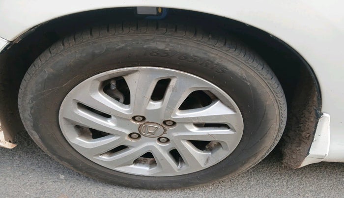 2015 Honda City 1.5L I-DTEC V, Diesel, Manual, 1,10,327 km, tyre