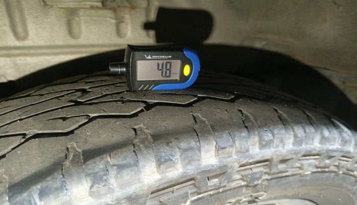 2017 Mahindra Scorpio S4 PLUS 1.99 INTELLI-HYBRID, Diesel, Manual, 1,48,978 km, tyre