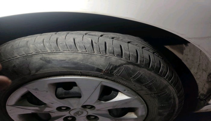 2017 Hyundai Elite i20 SPORTZ 1.2, Petrol, Manual, 1,27,407 km, tyre