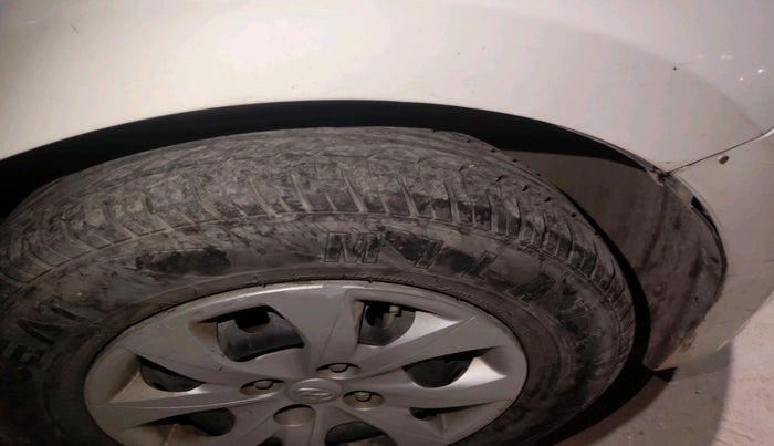 2017 Hyundai Elite i20 SPORTZ 1.2, Petrol, Manual, 1,27,407 km, tyre