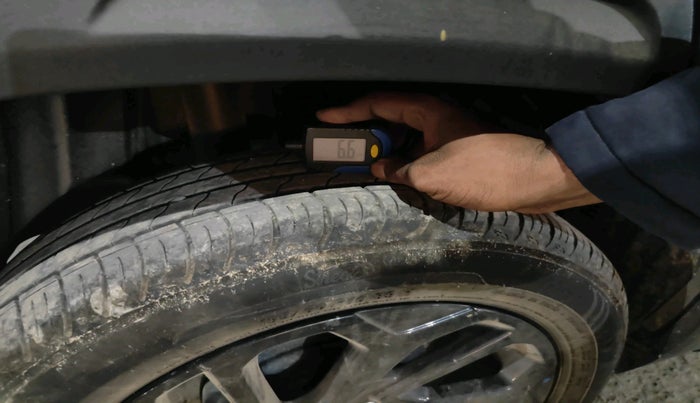 2024 Maruti FRONX DELTA PLUS 1.2MT, Petrol, Manual, 3,896 km, tyre