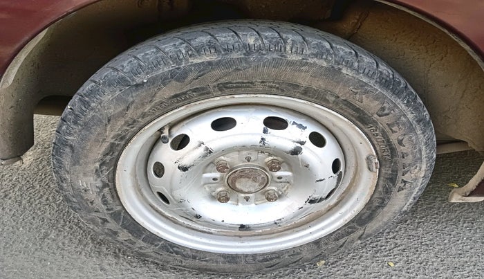 2013 Tata Indigo ECS GLX, Petrol, Manual, 52,524 km, tyre