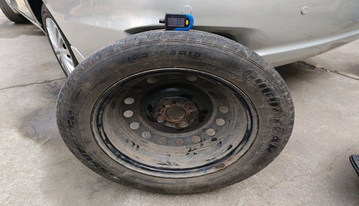 2017 Maruti Ciaz DELTA 1.4 MT PETROL, Petrol, Manual, 75,165 km, tyre