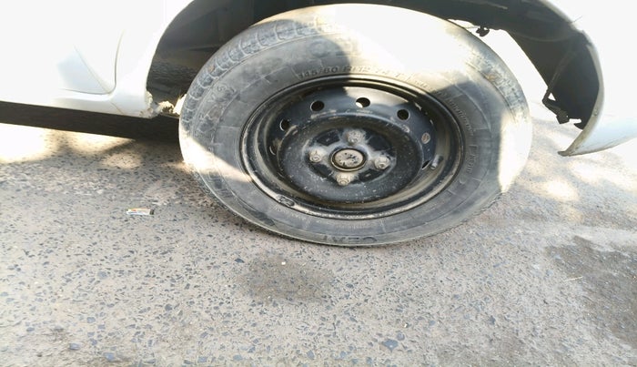 2014 Maruti Alto 800 LXI, Petrol, Manual, 56,123 km, tyre