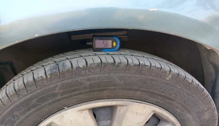 2010 Maruti Swift Dzire VXI, Petrol, Manual, 1,64,520 km, tyre