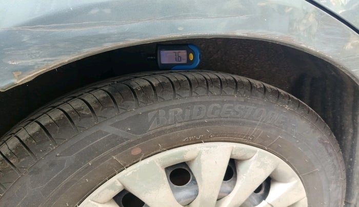 2010 Maruti Swift Dzire VXI, Petrol, Manual, 1,64,520 km, tyre