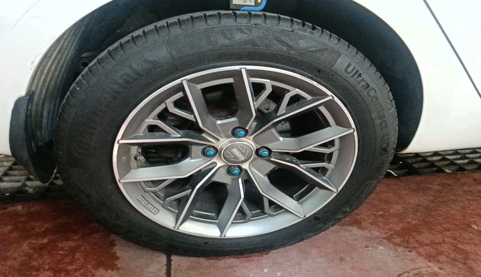 2012 Hyundai i20 ASTA 1.4 CRDI, Diesel, Manual, 1,28,044 km, tyre