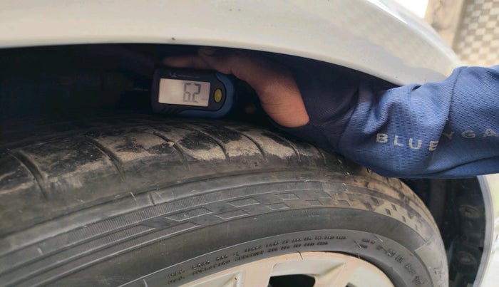 2019 BMW 6 Series 630D GT LUXURY LINE, Diesel, Automatic, 49,648 km, tyre