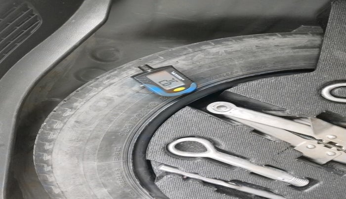 2018 Honda WR-V 1.2L I-VTEC VX MT, Petrol, Manual, 1,52,000 km, tyre