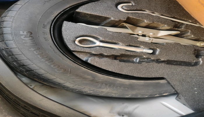 2017 Honda WR-V 1.5L I-DTEC VX MT, Diesel, Manual, 1,08,690 km, tyre