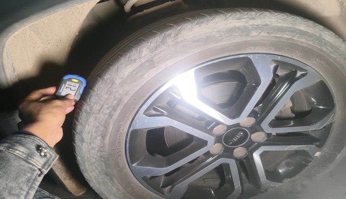 2021 Jeep Compass LIMITED (O) 1.4 PETROL DCT, Petrol, Automatic, 41,889 km, tyre