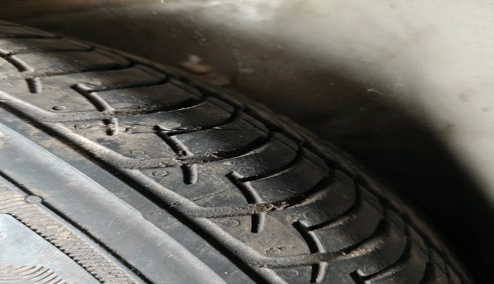 2015 Maruti Celerio VXI, Petrol, Manual, 48,093 km, tyre