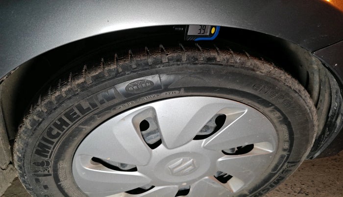 2015 Maruti Celerio VXI, Petrol, Manual, 48,093 km, tyre