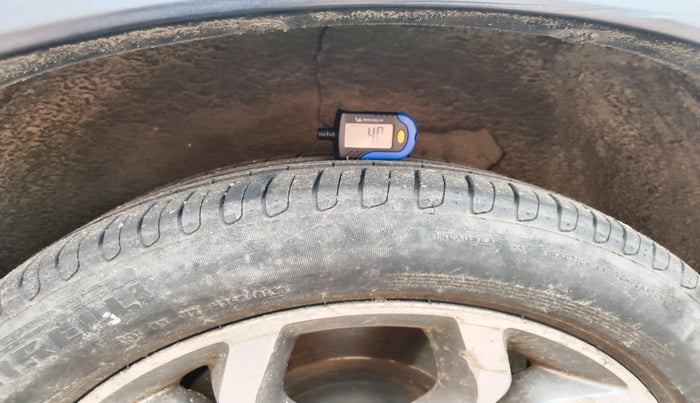 2014 BMW X3 XDRIVE 20D, Diesel, Automatic, 1,91,888 km, tyre