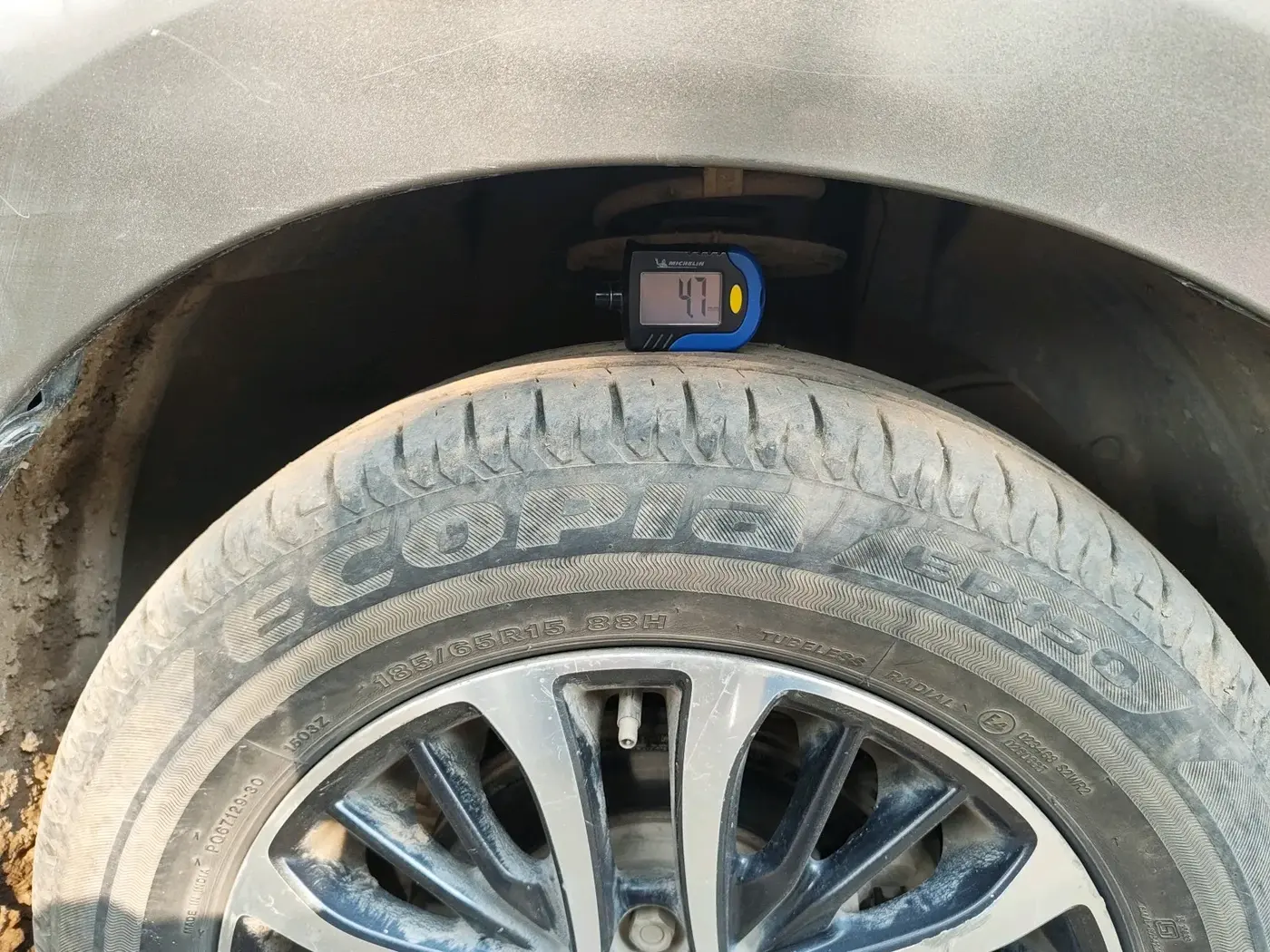 2023 Maruti Ertiga   VXI (O) CNG, Petrol, Manual, 44,605 km, tyre