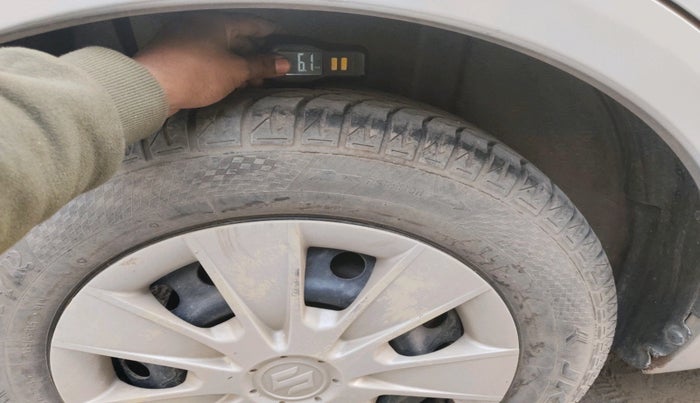 2010 Maruti SX4 VXI, Petrol, Manual, 31,207 km, tyre