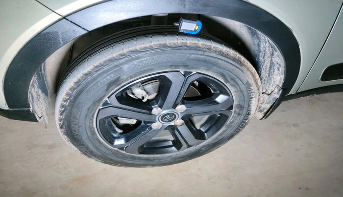 2022 Tata NEXON XZ PLUS PETROL KAZIRANGA, Petrol, Manual, 50,383 km, tyre