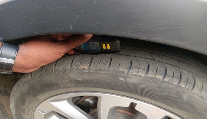 2015 Hyundai i20 Active 1.4 SX, Diesel, Manual, 1,65,700 km, tyre