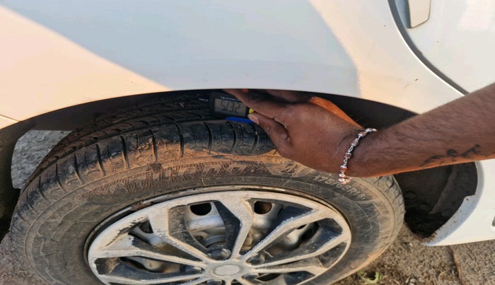 2014 Honda Amaze 1.2L I-VTEC EX, Petrol, Manual, 98,840 km, tyre