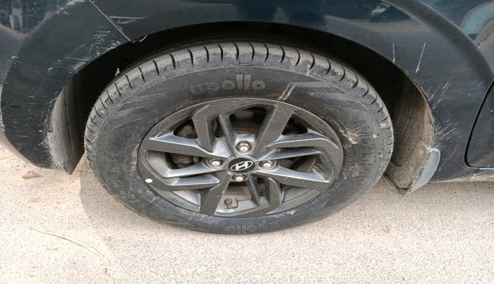 2020 Hyundai GRAND I10 NIOS SPORTZ AMT 1.2 KAPPA VTVT, Petrol, Automatic, 36,795 km, tyre