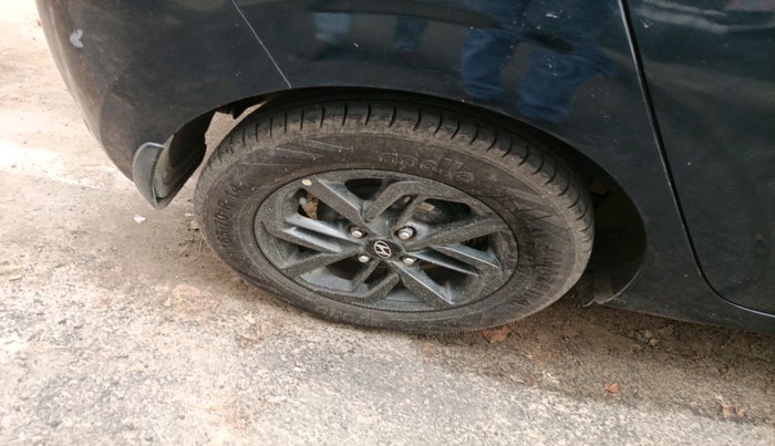 2020 Hyundai GRAND I10 NIOS SPORTZ AMT 1.2 KAPPA VTVT, Petrol, Automatic, 36,795 km, tyre