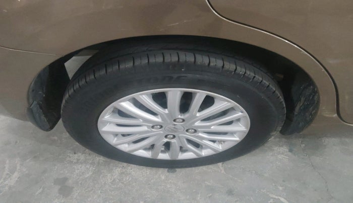 2017 Maruti Dzire ZDI AMT, Diesel, Automatic, 67,327 km, tyre