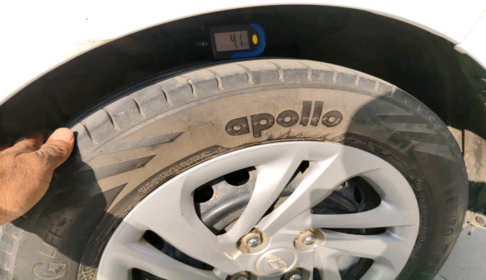 2020 Hyundai AURA S 1.2, Petrol, Manual, 93,149 km, tyre