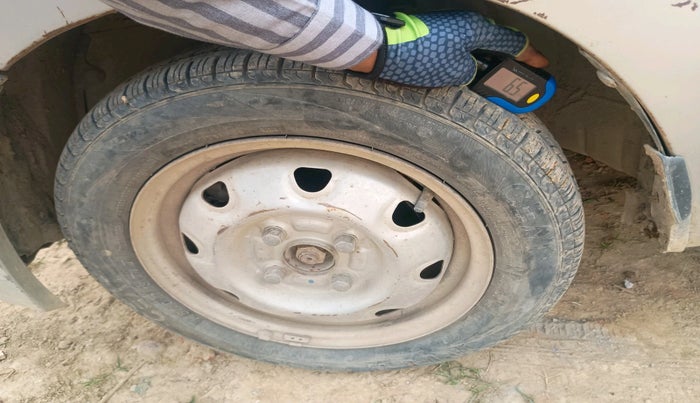 2011 Maruti Zen Estilo LXI, Petrol, Manual, 71,059 km, tyre