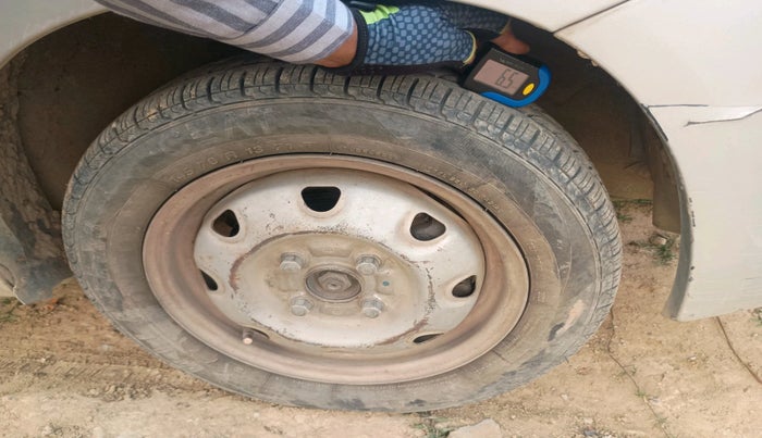 2011 Maruti Zen Estilo LXI, Petrol, Manual, 71,059 km, tyre