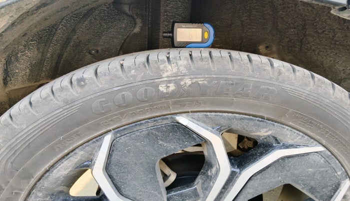 2024 Tata Curvv Accomplished S 1.5 Diesel, Diesel, Manual, 5,025 km, tyre