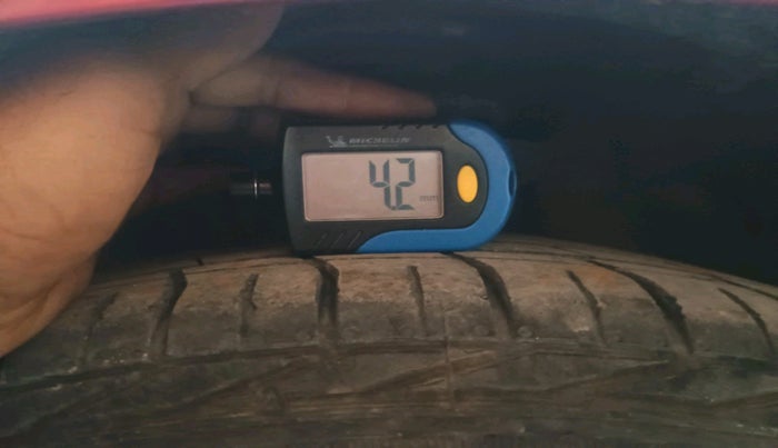 2020 Honda Civic 1.6L I-DTEC VX MT, Diesel, Manual, 1,09,590 km, tyre