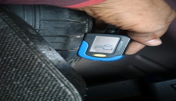 2020 Honda Civic 1.6L I-DTEC VX MT, Diesel, Manual, 1,09,590 km, tyre