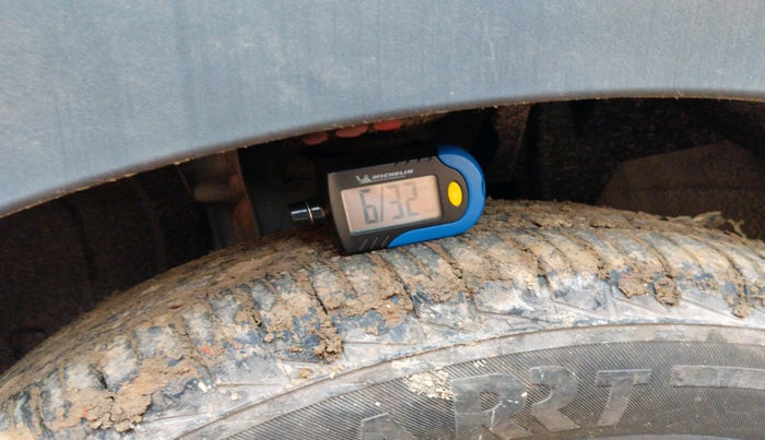 2024 Renault TRIBER RXE MT, Petrol, Manual, 3,610 km, tyre