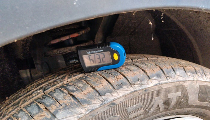 2024 Renault TRIBER RXE MT, Petrol, Manual, 3,610 km, tyre