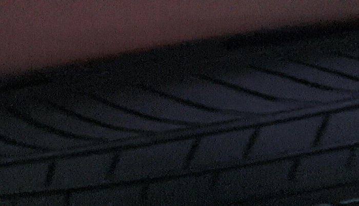 2024 Hyundai Verna SX 1.5 l MPI, Petrol, Manual, 2,568 km, tyre