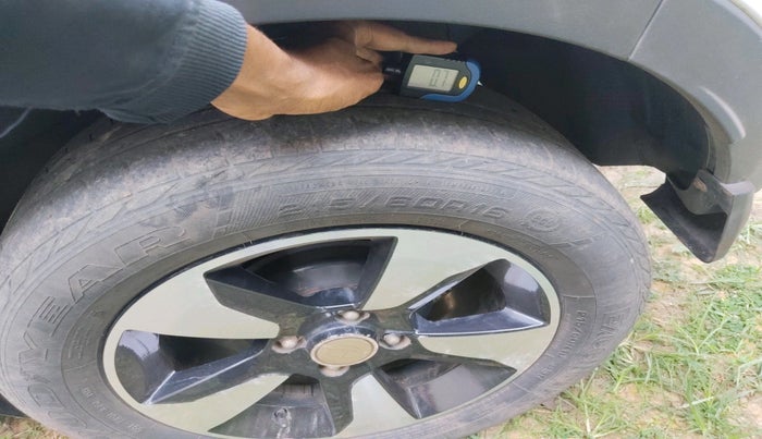 2018 Tata NEXON XZA PLUS PETROL, Petrol, Automatic, 49,385 km, tyre