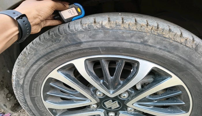 2024 Maruti Ertiga ZXI (O) CNG, Petrol, Manual, 22,840 km, tyre