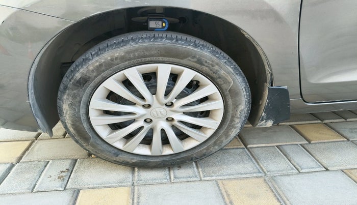 2021 Maruti Baleno DELTA PETROL 1.2, Petrol, Manual, 9,792 km, tyre