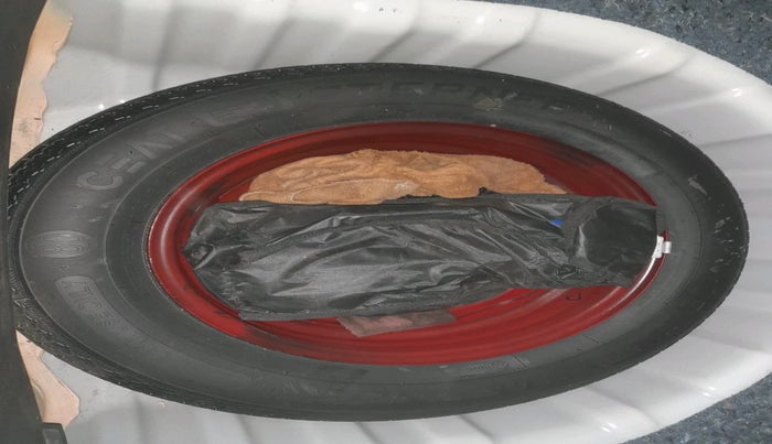 2022 Nissan MAGNITE XE, Petrol, Manual, 17,287 km, tyre