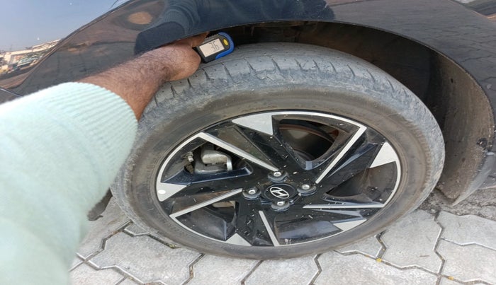 2021 Hyundai Verna SX (O) 1.5 CRDI, Diesel, Manual, 80,685 km, tyre