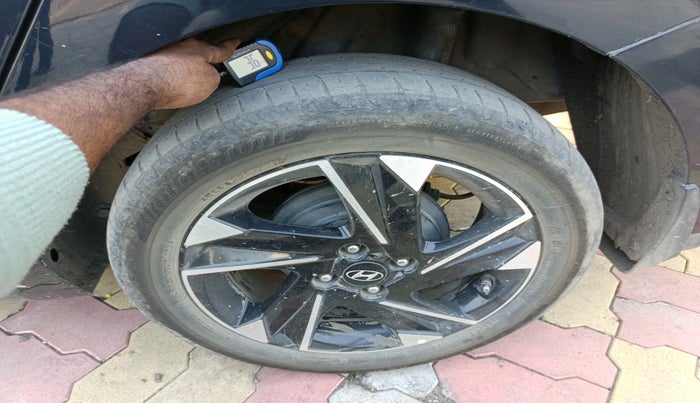 2021 Hyundai Verna SX (O) 1.5 CRDI, Diesel, Manual, 80,685 km, tyre