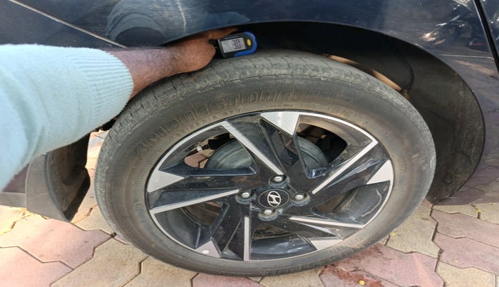 2021 Hyundai Verna SX (O) 1.5 CRDI, Diesel, Manual, 80,685 km, tyre