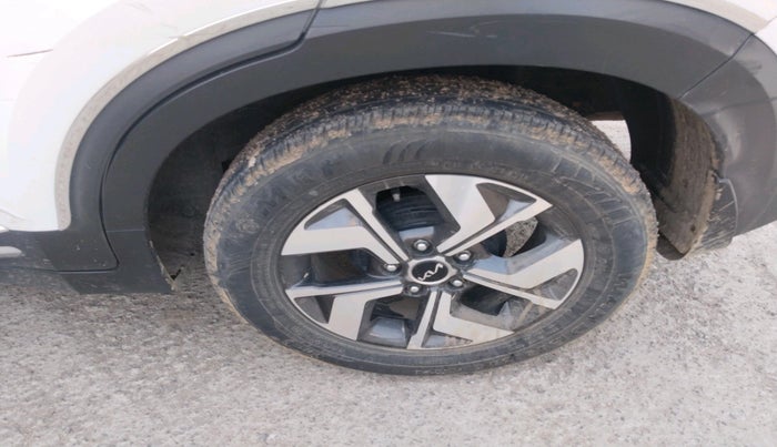 2023 KIA SONET HTX 1.0 IMT, Petrol, Manual, 46,557 km, tyre