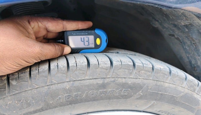 2021 Maruti Swift ZXI, Petrol, Manual, 88,651 km, tyre