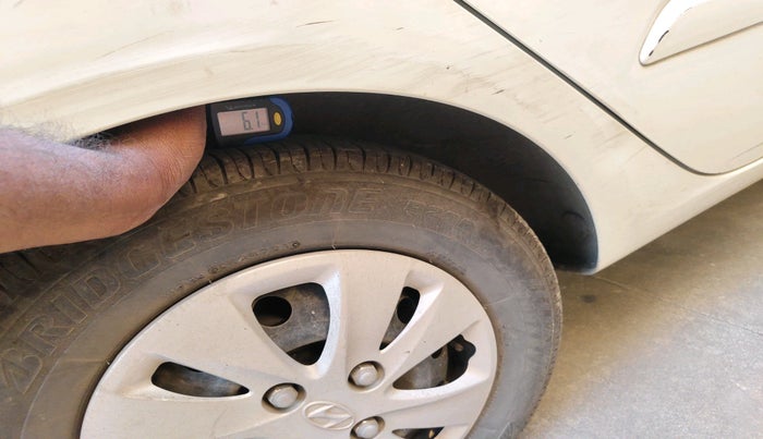 2012 Hyundai i10 ASTA 1.2 AT SUNROOF, Petrol, Automatic, 56,866 km, tyre