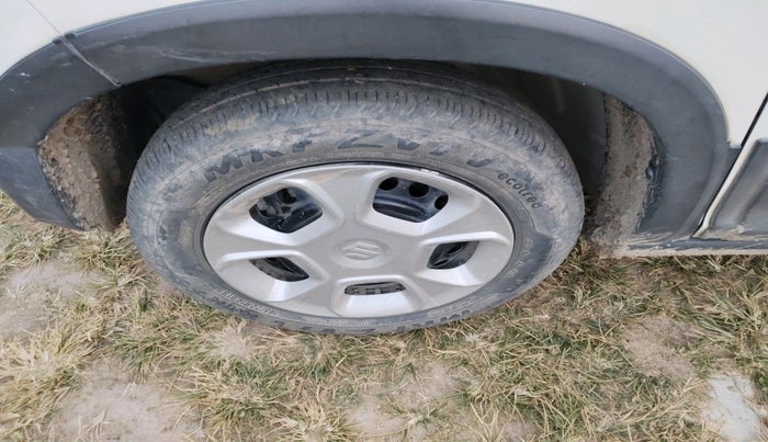 2021 Maruti S PRESSO VXI, Petrol, Manual, 48,658 km, tyre